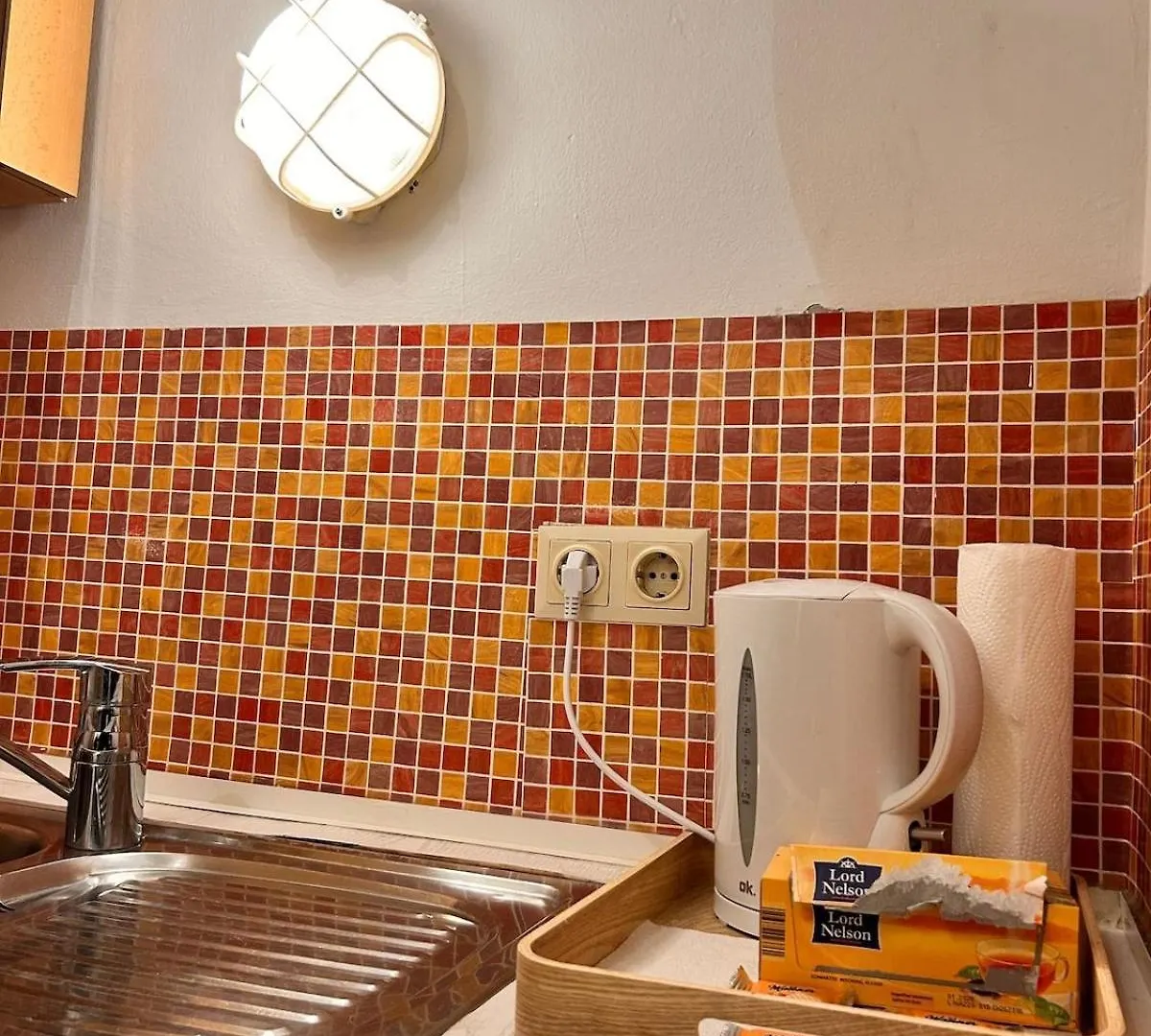 Stylish Flat With 2 Double Beds For 4 People 15A Apartment Vienna 0*,  Austria